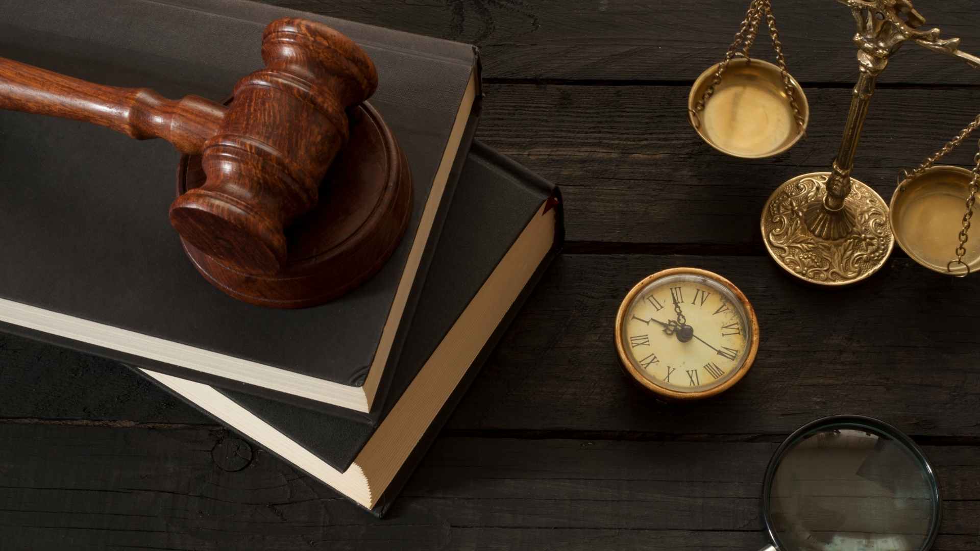 Understanding Contracts is Key to Avoiding Legal Trouble in Business